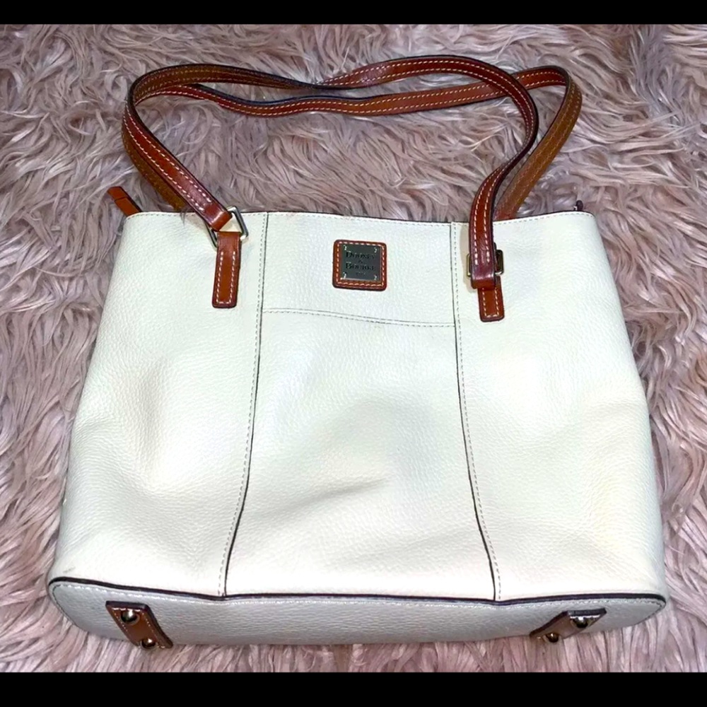 Dooney & Bourke Cream Bone Color Pebble Grain Leather Lexington Purse Tote Bag